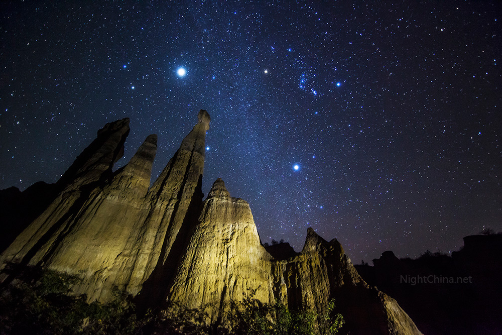 元谋土林的冬夜星空 夜空中国