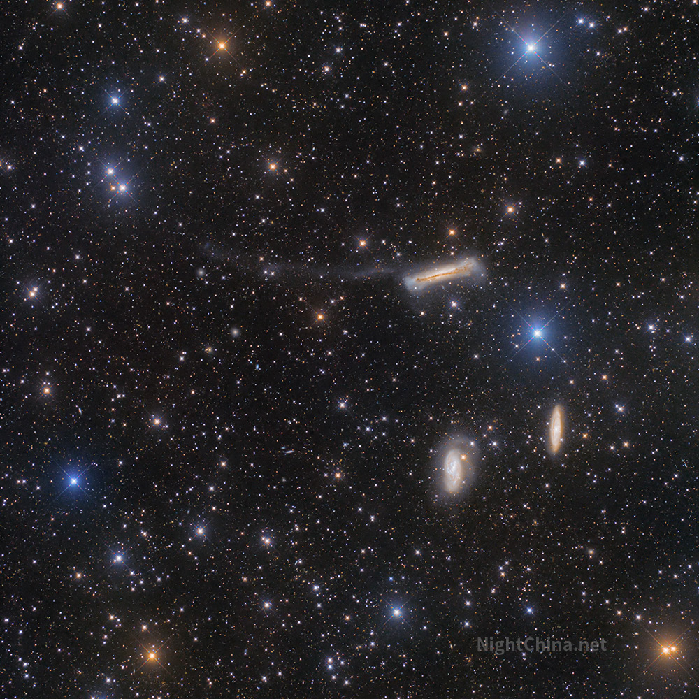 狮子座月亮：戏剧化、充满自信、需要关注(狮子座月亮星座对照表)