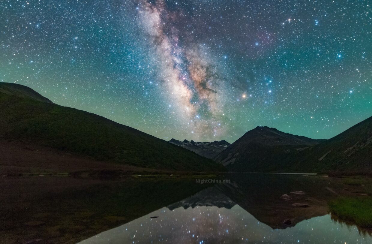 羊拱海之夜 夜空中国