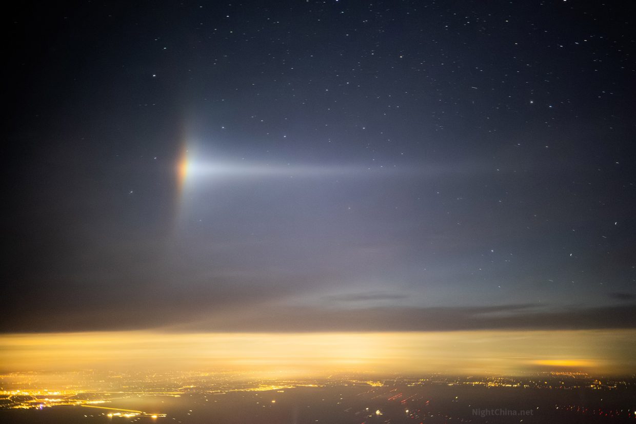 夜航偶遇幻月环 – 夜空中国